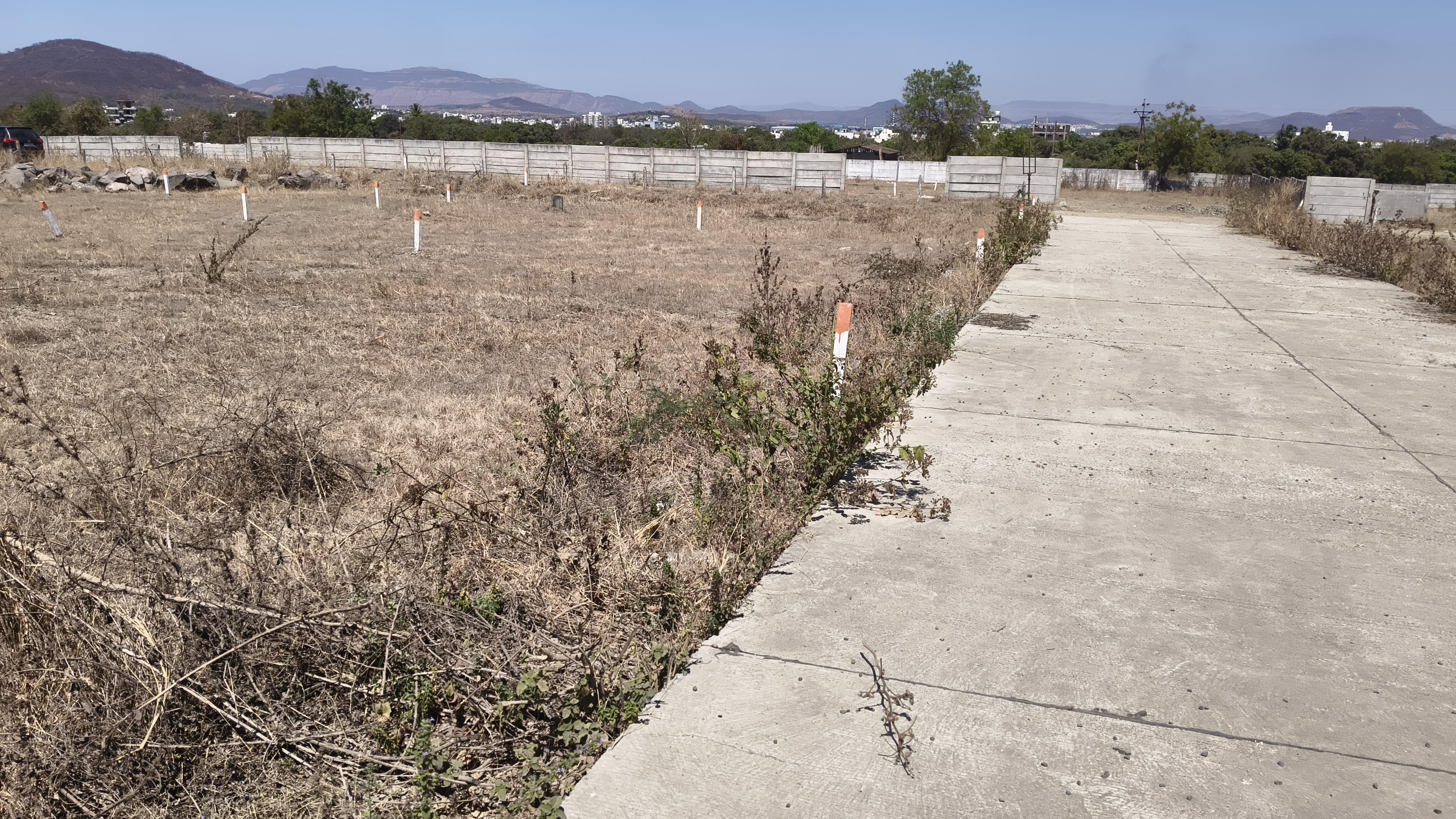 R ZONE PLOT AT HINJEWADI